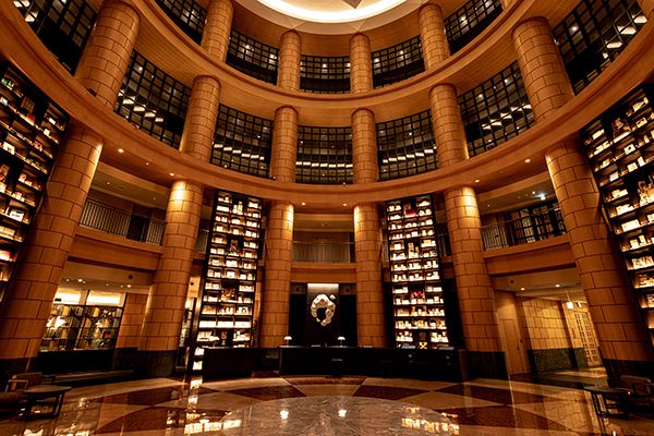 旅の記憶を香りで持ち帰る。博多のホテルの香りを再現したディフューザー「THE BASICS」