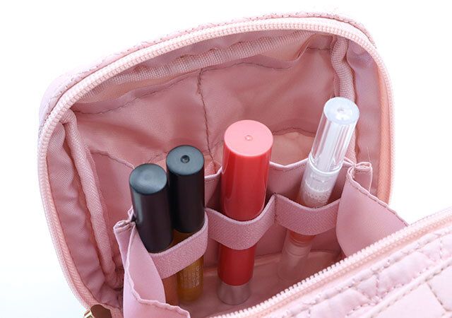 宝島社ムック付録のLiquemのきゅんとするチェリーポーチ10