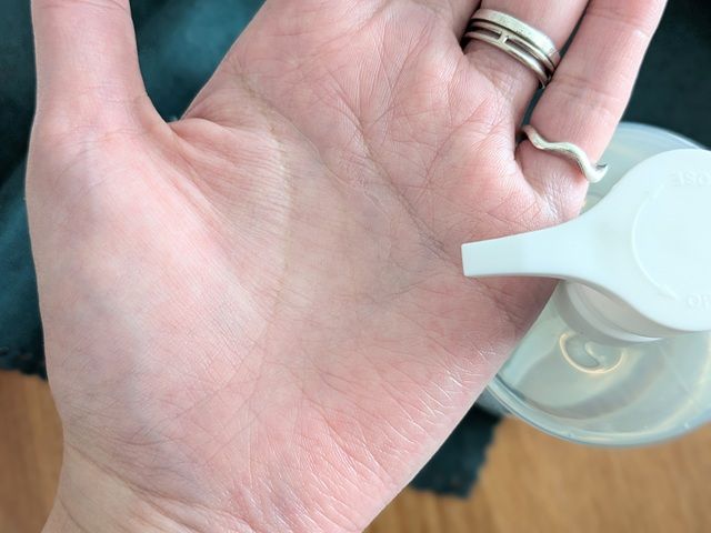 ブライト クレンジング オイルの質感の写真