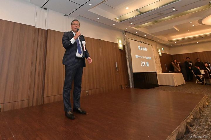 画像2: 関西サッカーリーグ運営委員長の八木勉さん