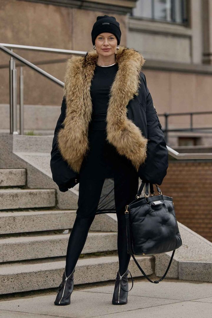 画像: ファートリムのコートを指名