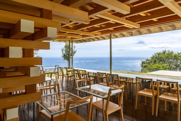 COEDA HOUSE内で初日の出を観賞