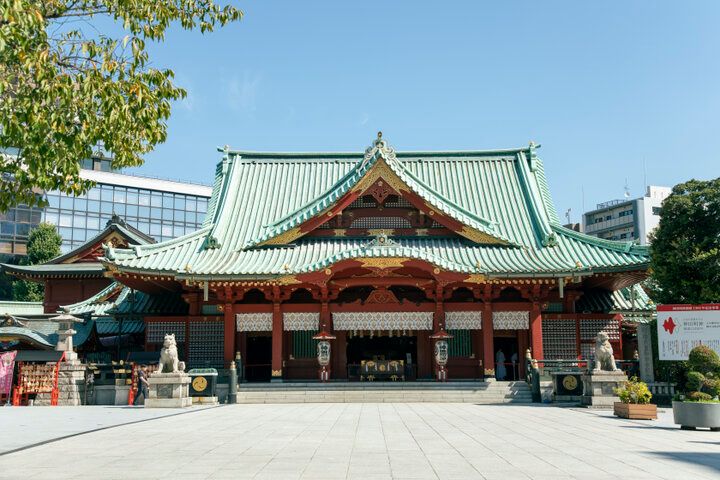  新年は御神馬・あかりちゃんが迎えてくれる神田明神へ♪かわいいデザインのお守りも目当てに