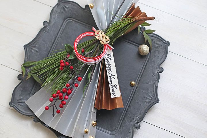 100均グッズで作る「華やかお正月飾り」