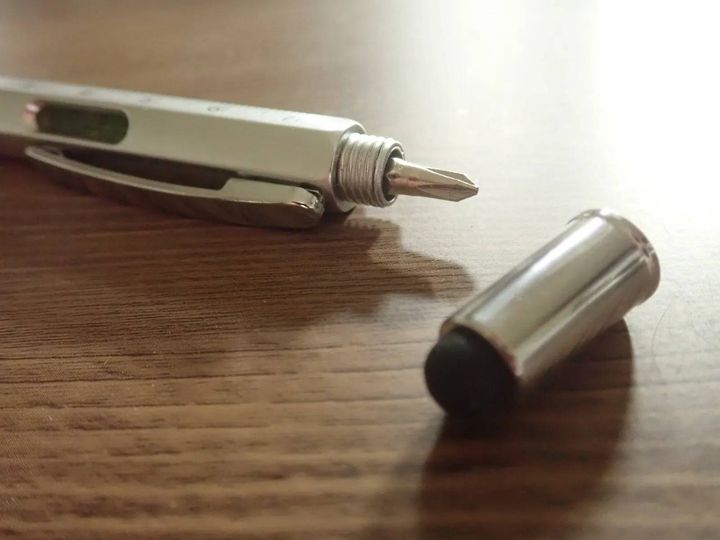 DAISO(ダイソー)：多機能マルチペン