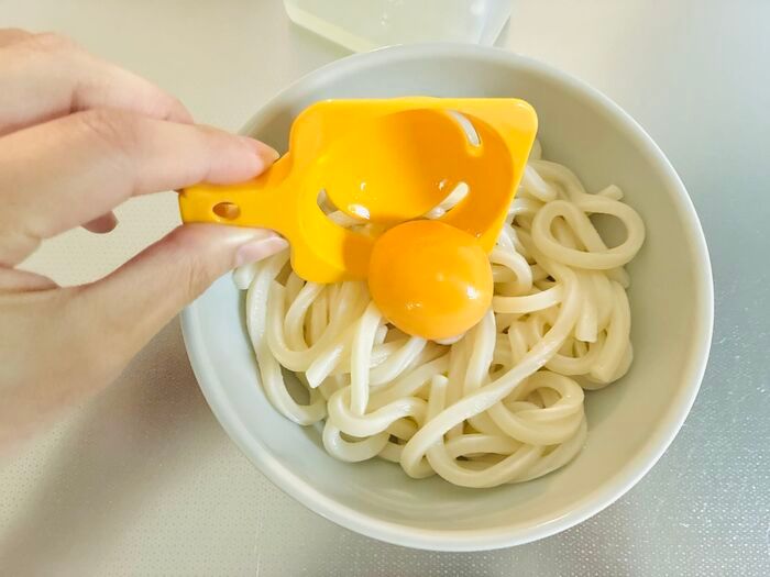 【セリア】入れるだけで感動♡黄身と白身がスルン！白身の使い道は♪