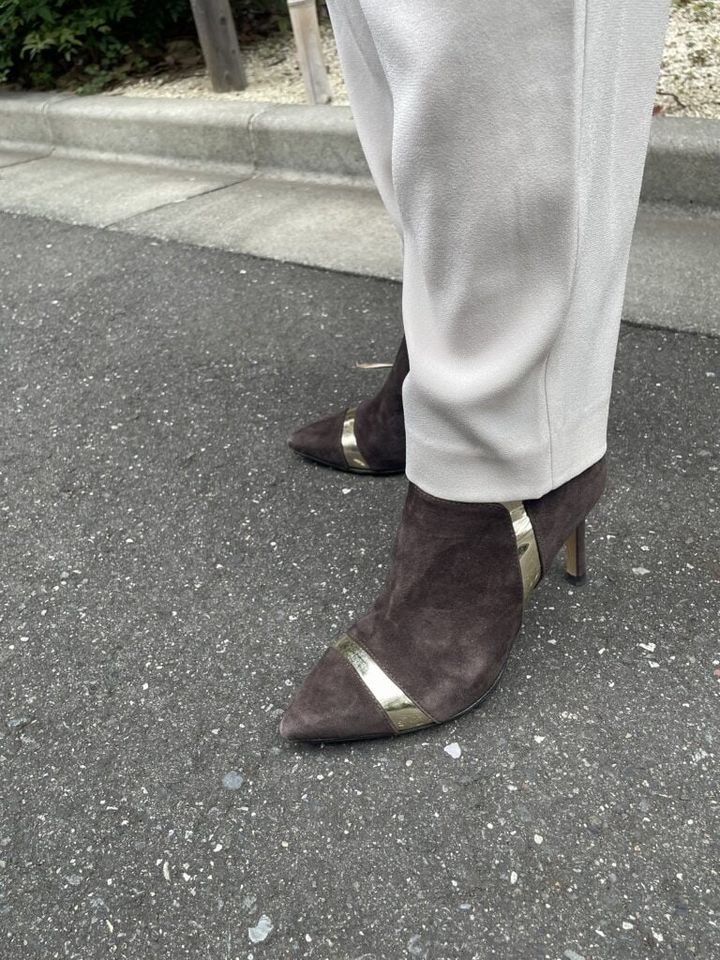 MODA DI FAUSTOのショートブーツ