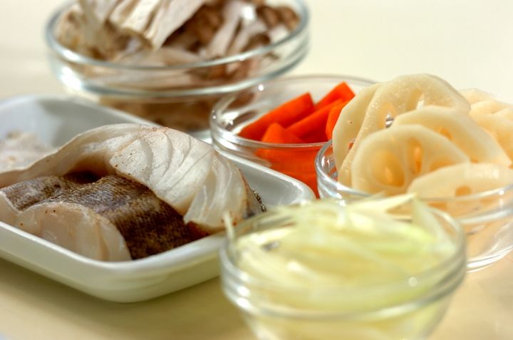 鱈の野菜たっぷり バターホイル焼きの下準備1