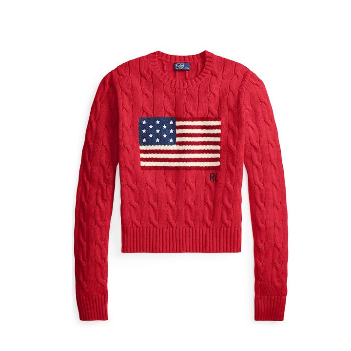 フラッグ ケーブルニット コットン クロップド セーター ¥82,500／Polo Ralph Lauren（ラルフ ローレン 0120-3274-20）※店舗限定