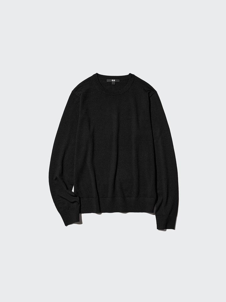 ユニクロのメリノクルーネックセーター