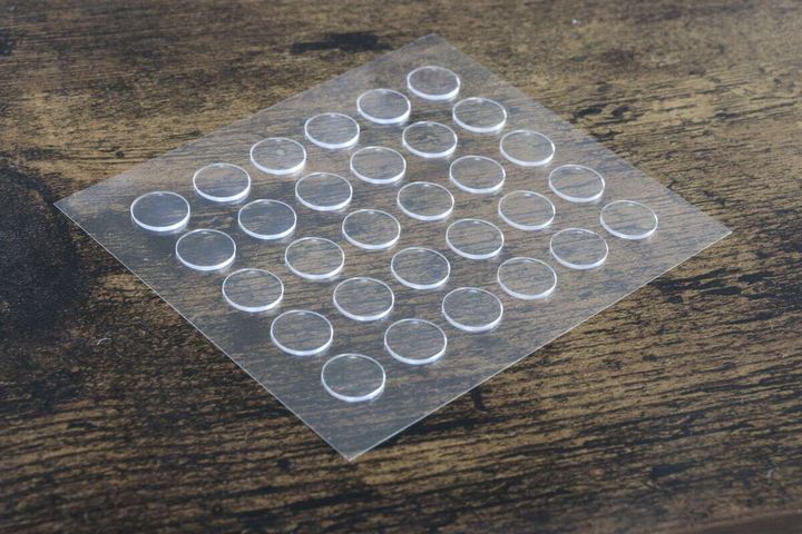 セリア フィギュア固定シール 固定