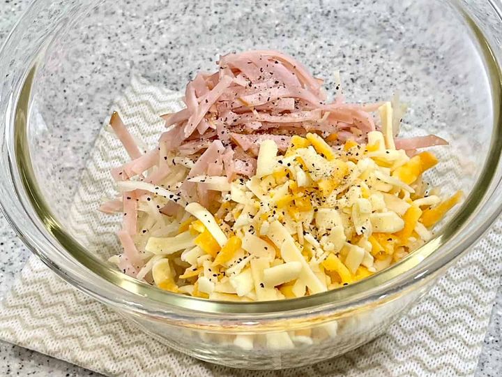 じゃがいもとハムチーズのガレット