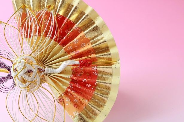  社会運勢学から見るあなたの一年 （C）apple／PIXTA(ピクスタ)