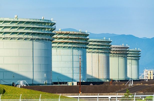 地球上の石油はあとどれくらいで掘りつくすのか （C）PIXSTAR／PIXTA