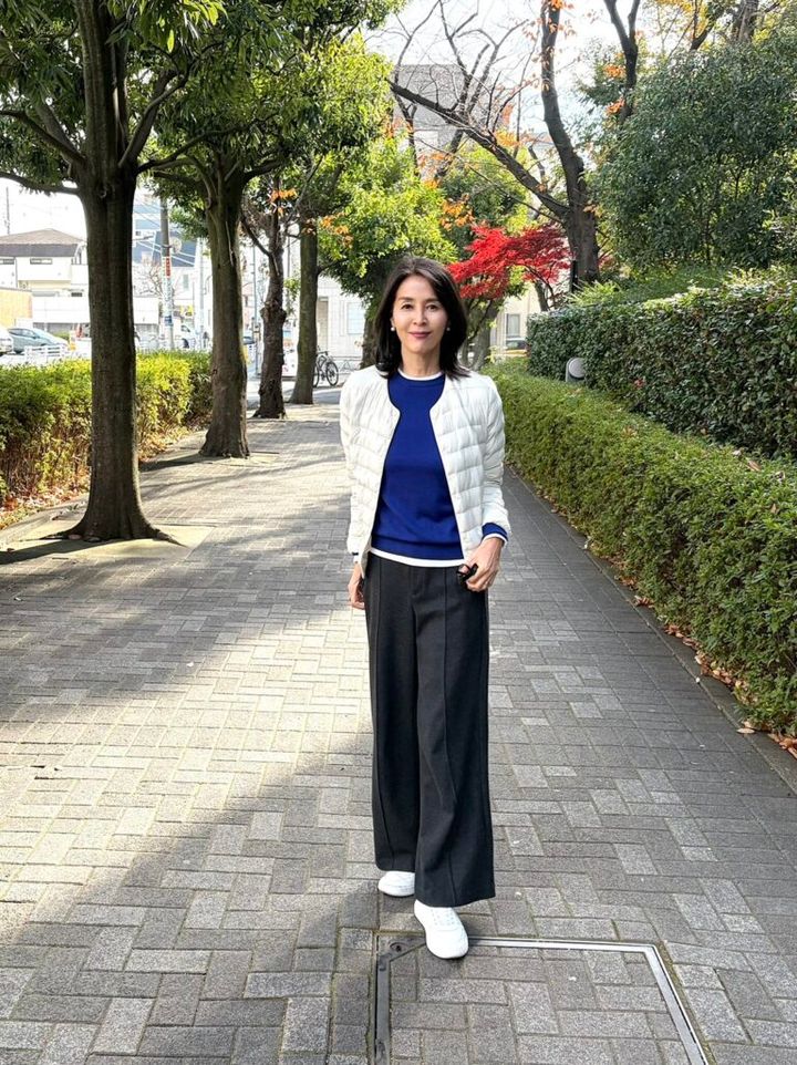 有村さん_ブラッシュドワイドジャージパンツ