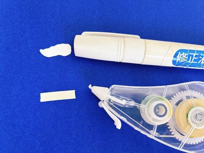 【セリア】ただの“修正テープ”と何が違う！？家中の穴を消し去る優秀アイテムでした♪