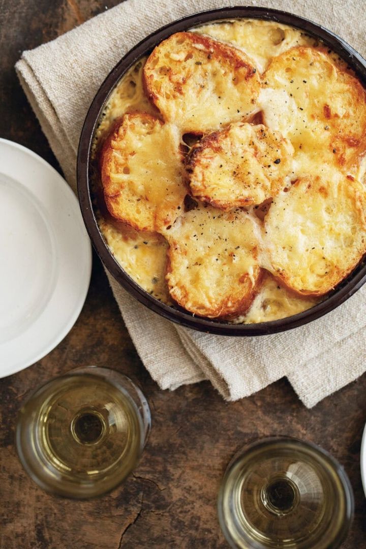 ガーリックチーズトーストグラタン