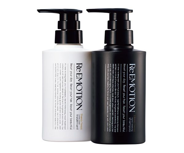 【左】ハニースイートモイストトリートメント 【右】ハニースイートクレンジングシャンプー