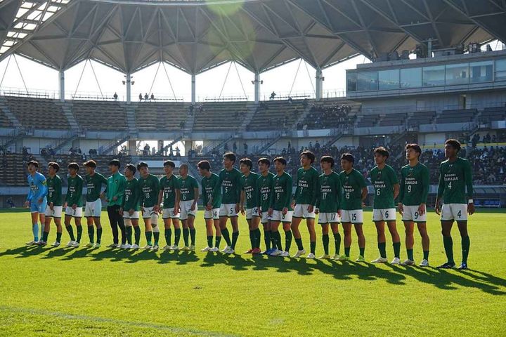 画像: 第102回大会ぶりの優勝を目指す青森山田イレブン（写真：浅野凜太郎）