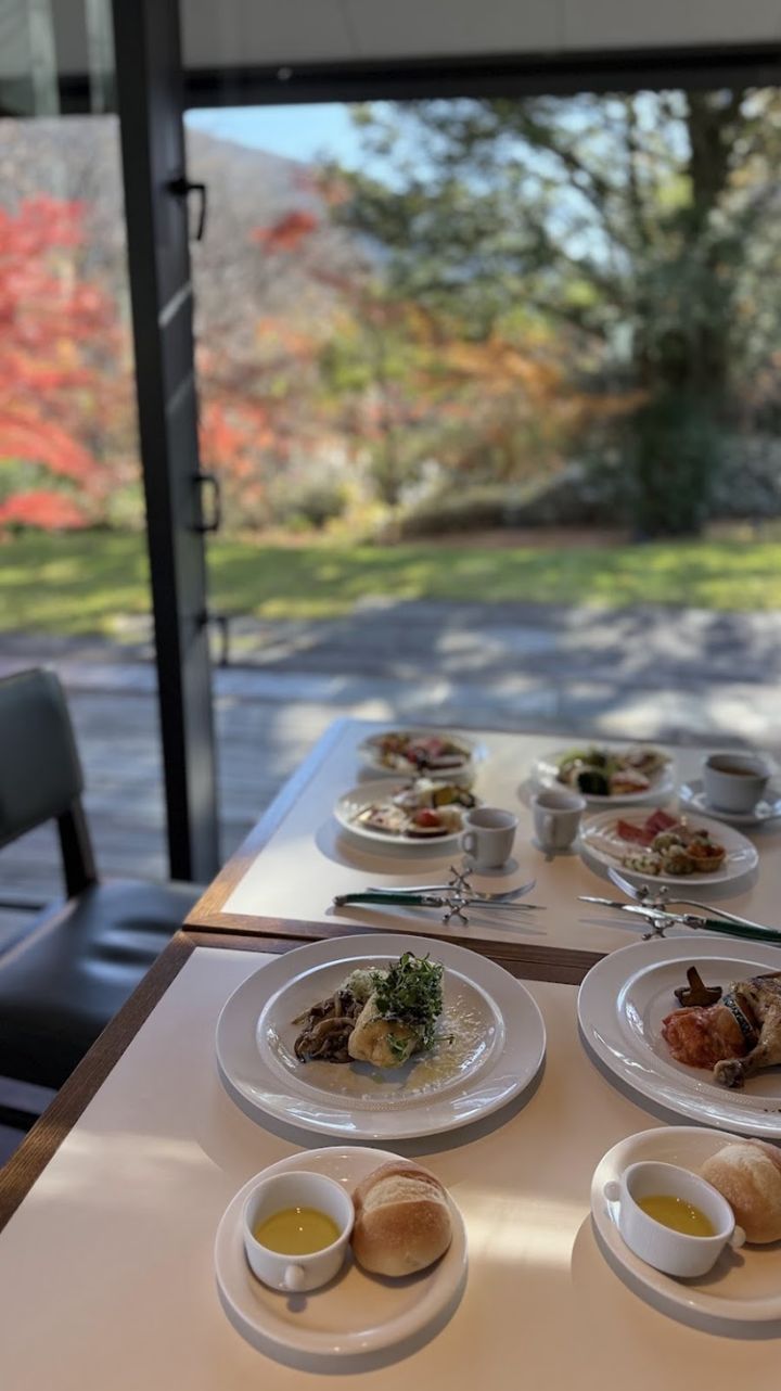 非日常感たっぷりのランチタイム 13：45スタート15：15（90分）