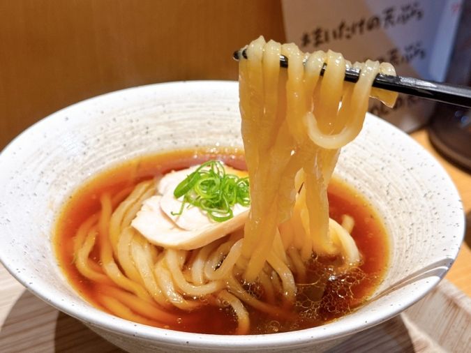 萬田うどん 鶏しょう油