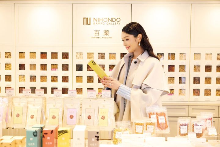 プレゼント選びも楽しいです♪