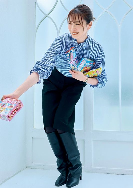 青チェック&フリルで清楚かつガーリーに