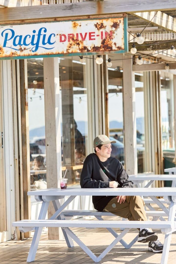 いつものゴルフウェアに飽きたなら「ラフなのに上品」な大人のオシャレを楽しんで