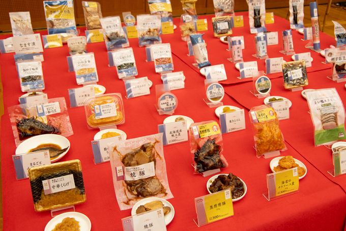 コンビニで豪華「おせち料理」が完成！ 盛り付けのコツをおさえて、おしゃれおせちに♪【編集部スタッフイチオシ！】の画像1