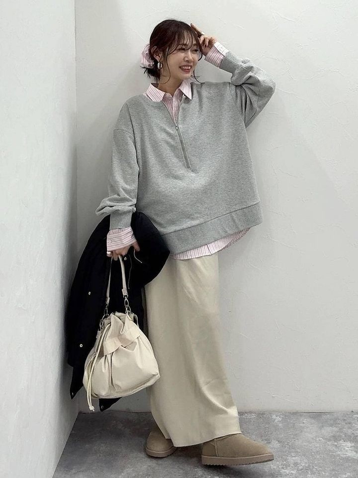 グローバルワークの2WAYロゴスウェット