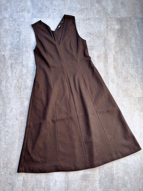 ユニクロブラッシュドジャージーワンピース DARK BROWN