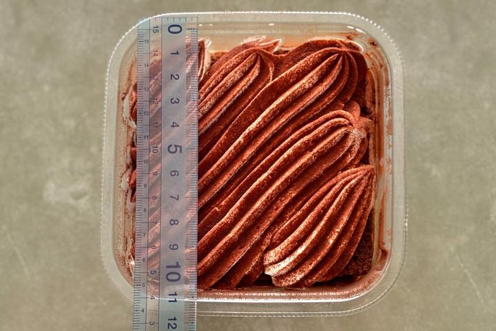 大人スイーツを大人食い！？【ファミマ】に大容量のご褒美スイーツが登場