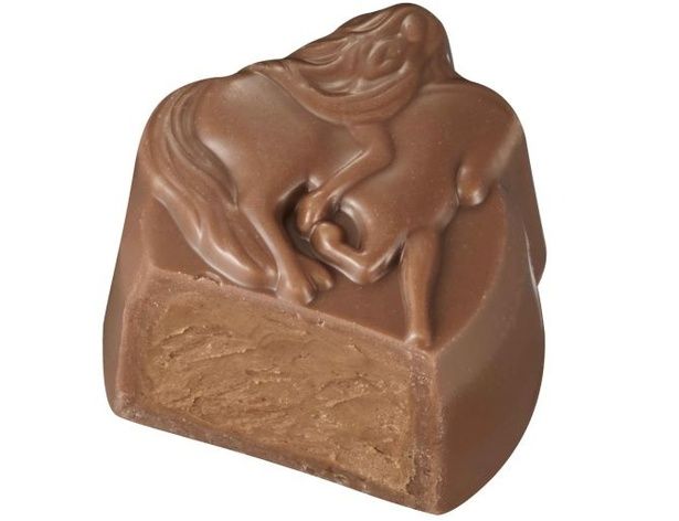 「ミルク ヘーゼルナッツ プラリネ」