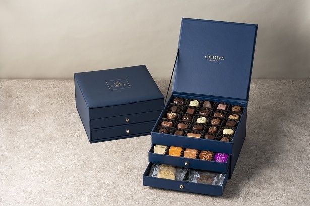 「ゴディバ ラグジュアリーボックス チョコレート75粒／フールセック サレ14枚」