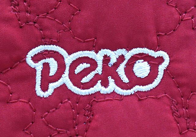 ペコちゃんふわふわキルティングポーチ刺繍ロゴ