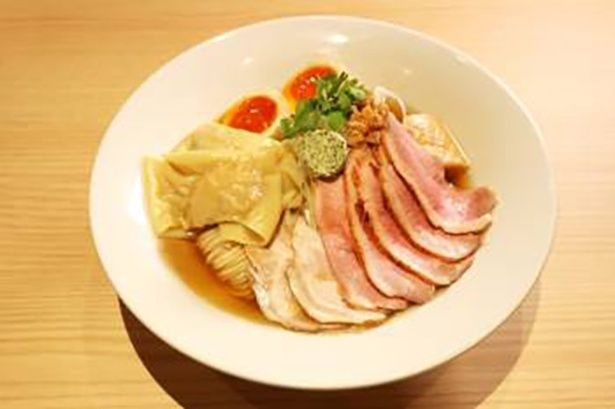 至高ラーメン(2300円)