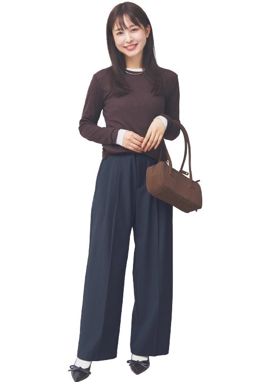 絶妙に透け感のある素材だからレイヤードが素敵に見える！【Total】¥8,550