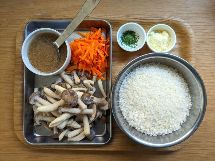 捨てたら損！冷蔵庫の『余りドレッシング』は最強の万能調味料でした。使い切り裏ワザ3選