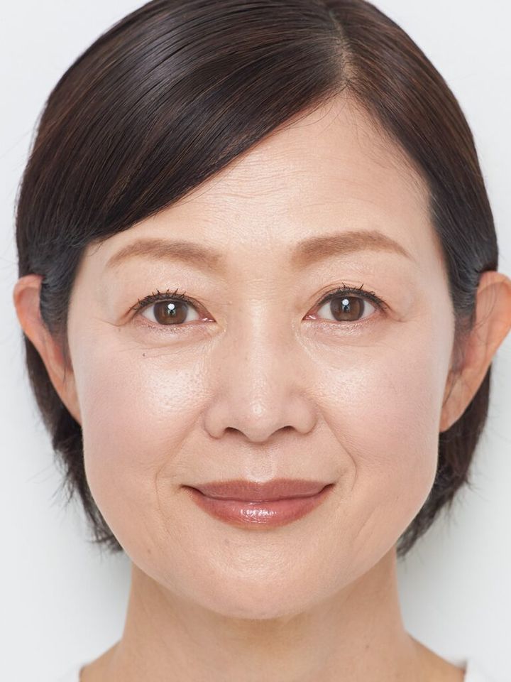 そばかすゾーンを意識したメイク