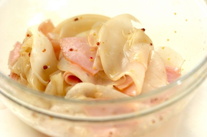 カブとハムのマリネの作り方1