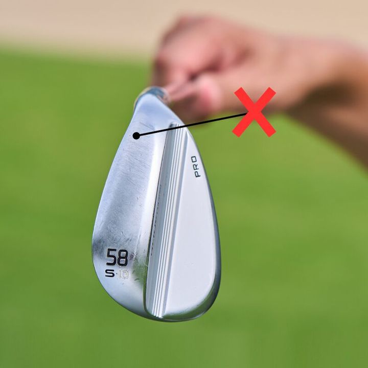 ミスや距離感に悩むゴルファー必見！アプローチがすぐに上達するレッスン