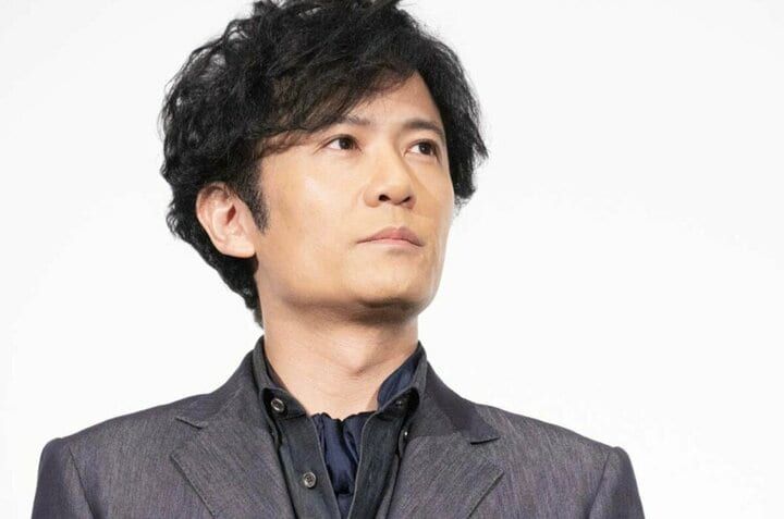 【写真・画像】稲垣吾郎 “渾身の変顔”に子どもが辛口採点 1枚目