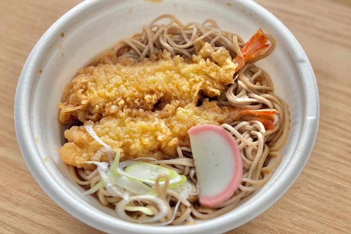 海老がぷりっぷり！【ファミマ】年越しに絶対食べたくなる味が登場中