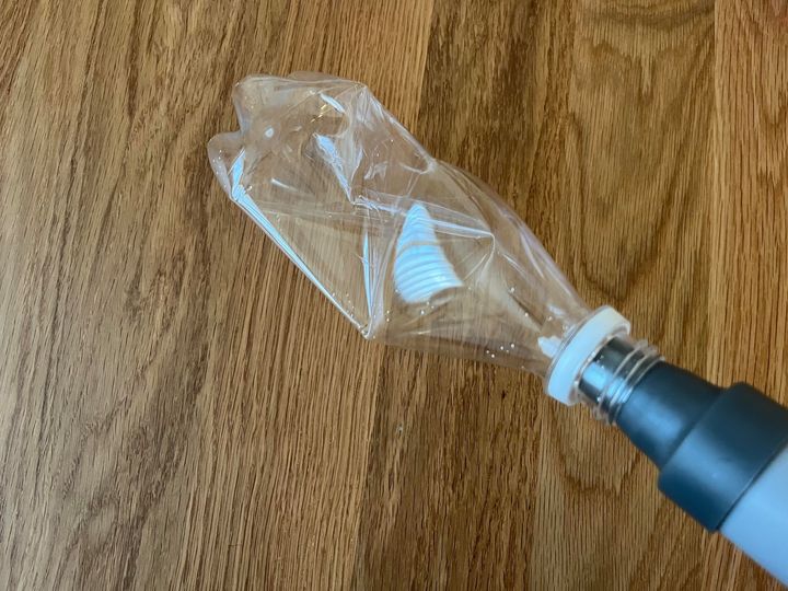 100均にペットボトル潰し器は売ってる？ダイソー・セリア・キャン★ドゥを調査してみた