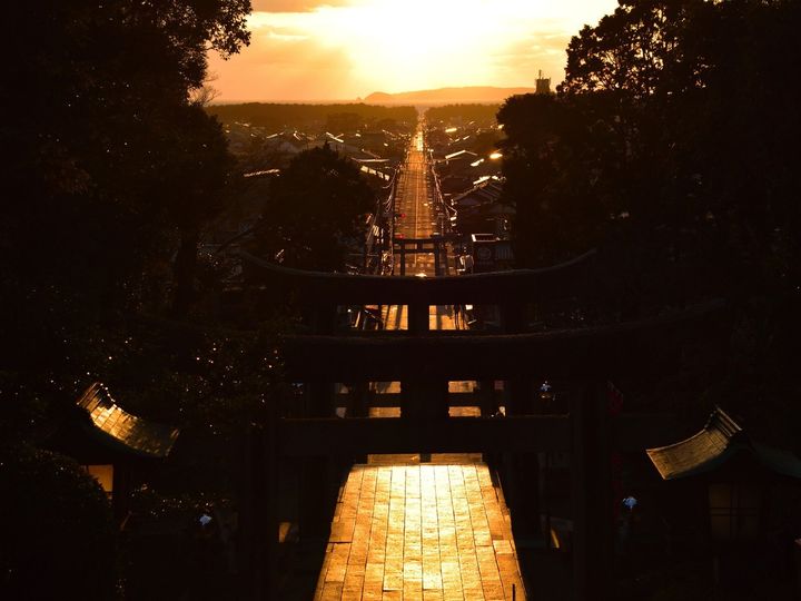 大東建託は、福岡県に住む20歳以上の男女を対象に居住満足度調査を実施し、「いい部屋ネット 住み続けたい街ランキング2025＜福岡県版＞」を発表。福岡県民が選んだ「住み続けたい街（自治体）」ランキングの2位は「福津市」、では1位に輝いた自治体は？