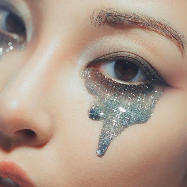 『Mirror』 家入レオ 発売中 ビクターエンタテインメント