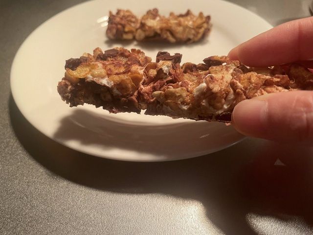 小腹 すいた シリアルバー ダイソー レンジで簡単シリアルバー 完成