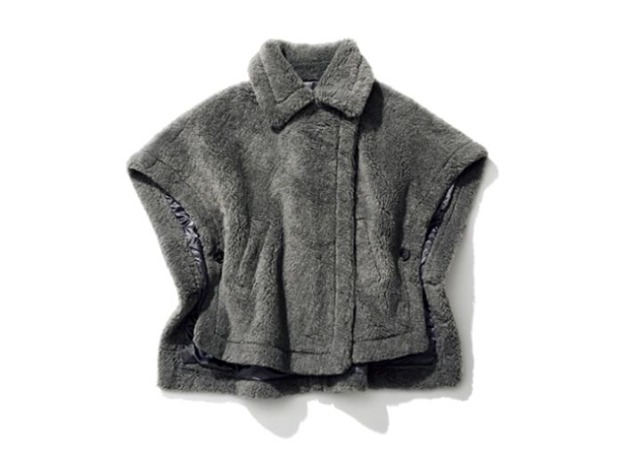 グレーポンチョ