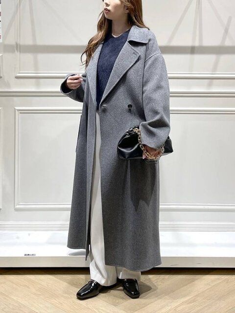 白パンツコーデ4