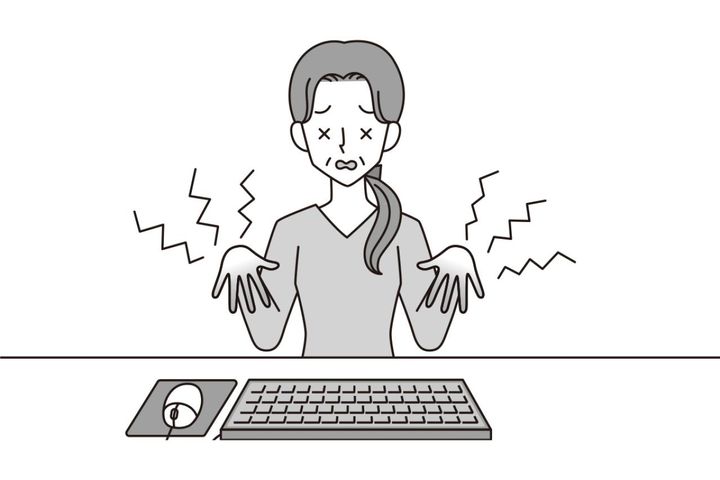 ばね指は、仕事や趣味などで指を使いすぎている人がなりやすい